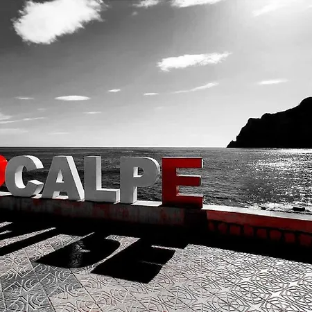 Muralla Roja - Plusholidays *