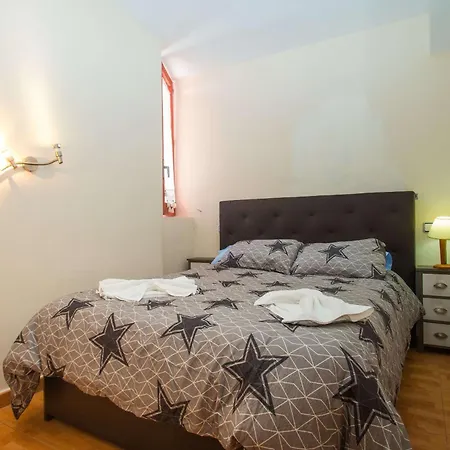 Muralla Roja - Plusholidays *