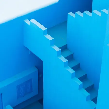 Muralla Roja - Plusholidays アパート