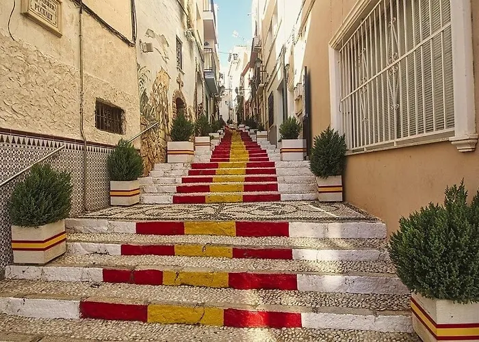 Apartment Muralla Roja - Plusholidays *