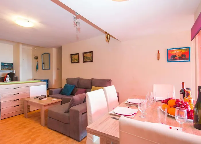 Muralla Roja - Plusholidays Apartment