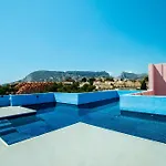 Muralla Roja - Plusholidays *